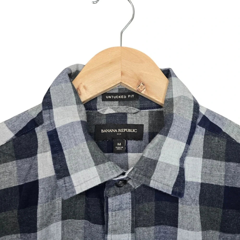 Banana Republic Shirt Mens Medium Gray Blue Button Up Check Untucked Fit Flannel